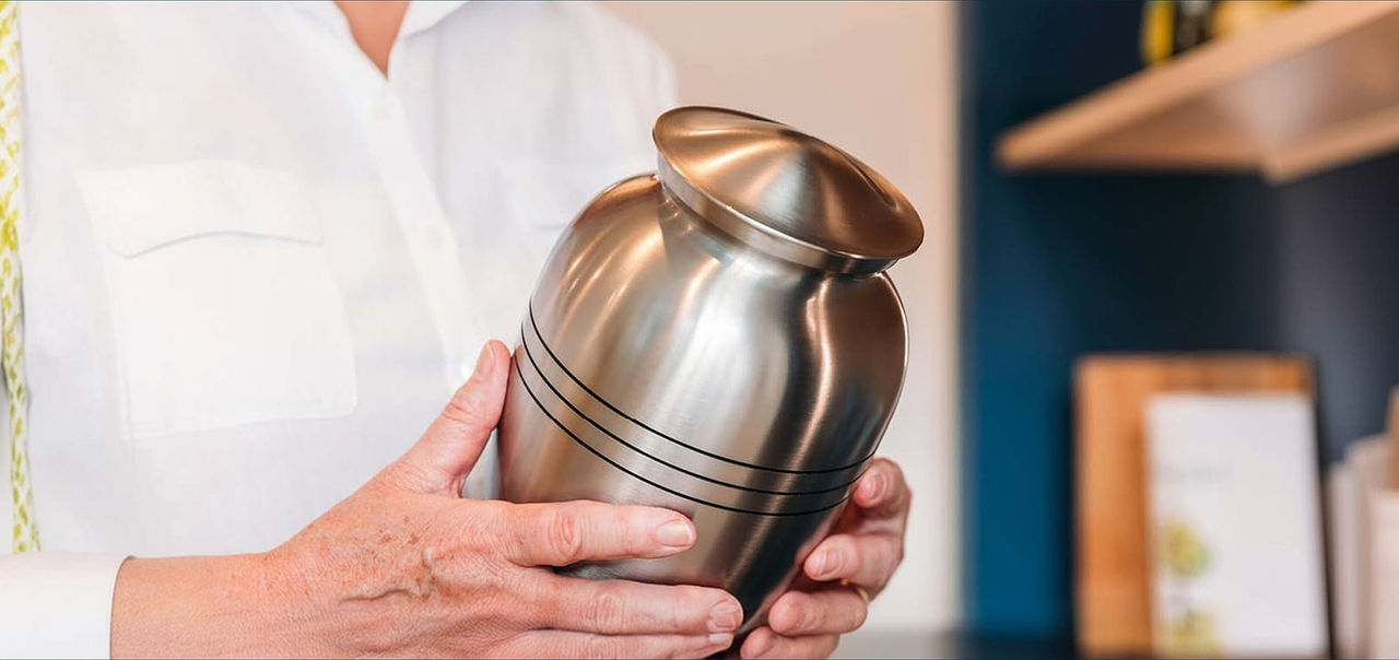 cremation urn